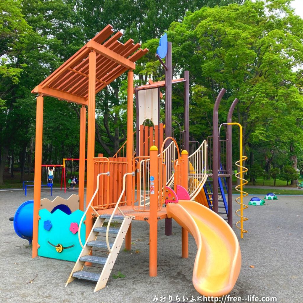 【東区】伏古公園【リニューアルで遊具と水遊びがパワーアップ！】