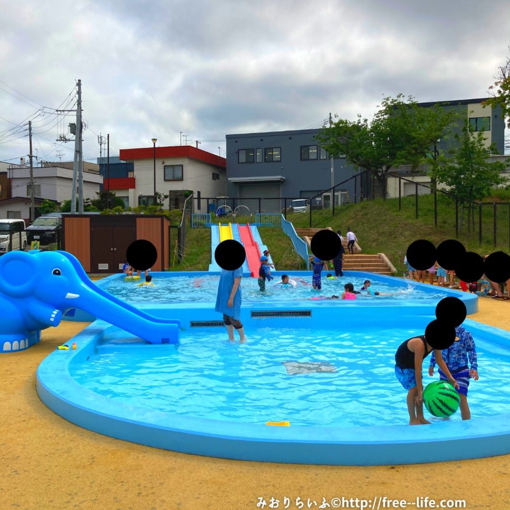 【南区】澄川サニー公園【ウォータースライダーで水遊びができる】